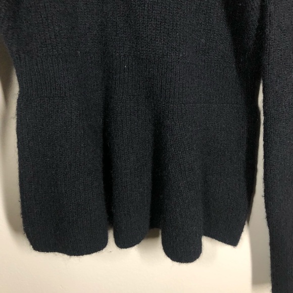 H&M Cozy Black Balloon Sleeve Peplum Alpaca Blend Sweater Washable Wool Medium - Picture 3 of 7